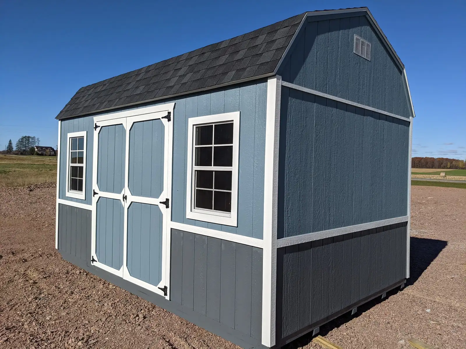 Side Lofted Barn